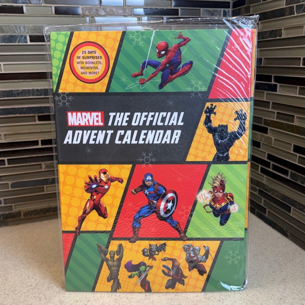NEW Marvel Official Advent Calendar 25 Days of Surprises Insight Editions Sealed